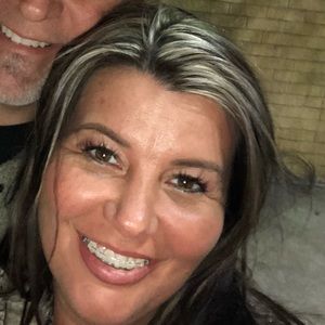 Meet your Posher, Traci